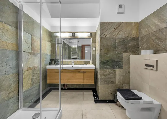 Krolikarnia - 60m2, Parking, Balcony - By Rentujemy * Varsovie