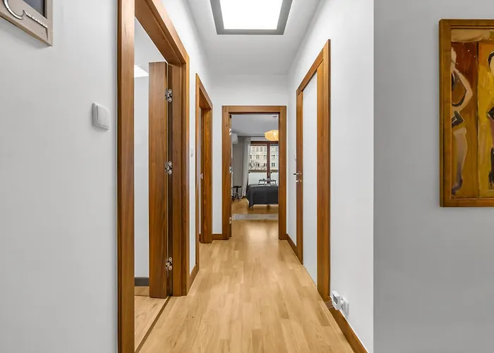 Appartement Krolikarnia - 60m2, Parking, Balcony - By Rentujemy *