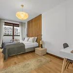 Krolikarnia - 60m2, Parking, Balcony - By Rentujemy Апартаменты Варшава