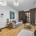 Krolikarnia - 60m2, Parking, Balcony - By Rentujemy 华沙