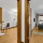 Krolikarnia - 60m2, Parking, Balcony - By Rentujemy