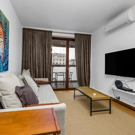 Krolikarnia - 60m2, Parking, Balcony - By Rentujemy